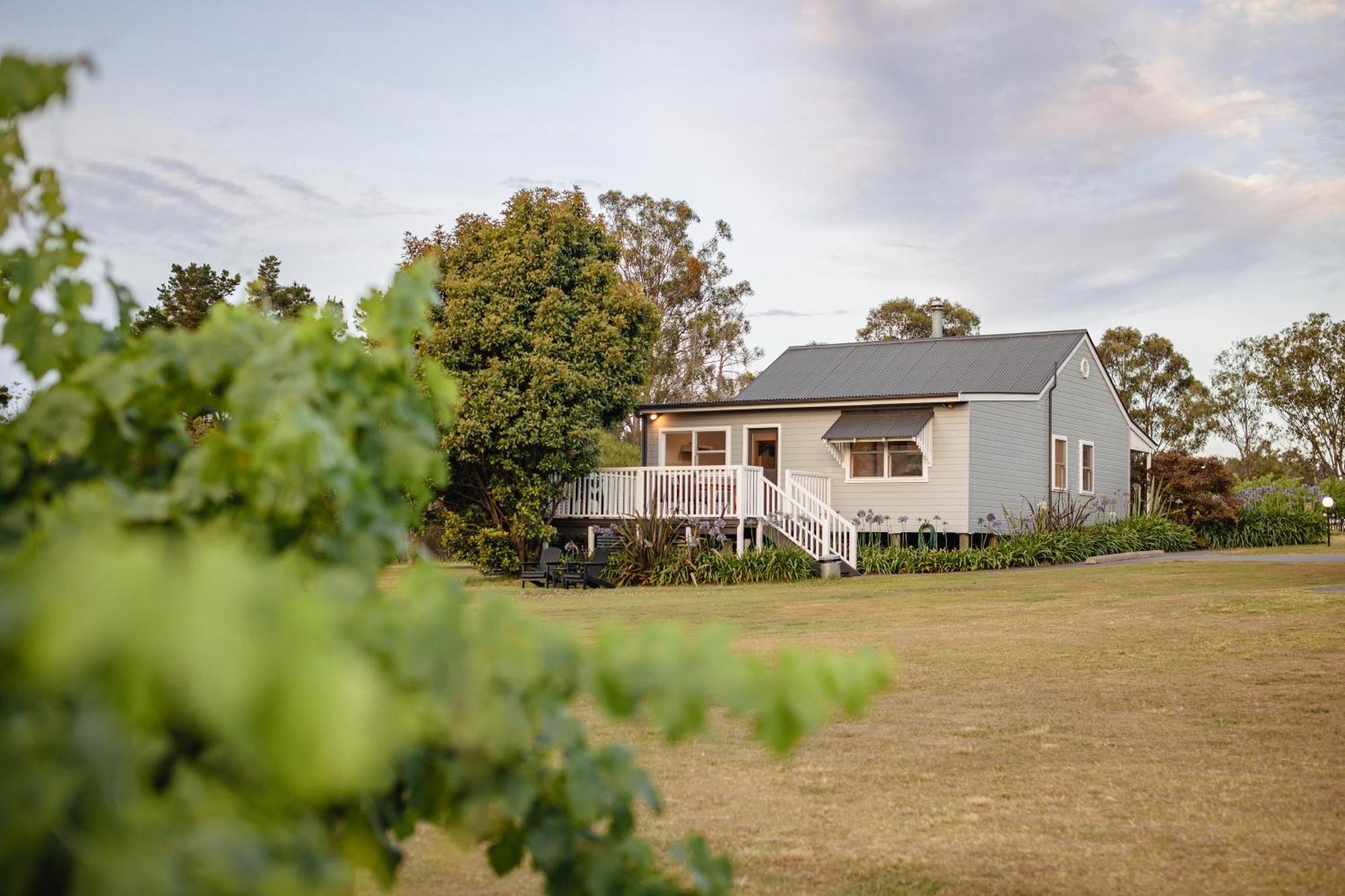 Mccaffrey'S Estate Hotel Pokolbin Exterior photo